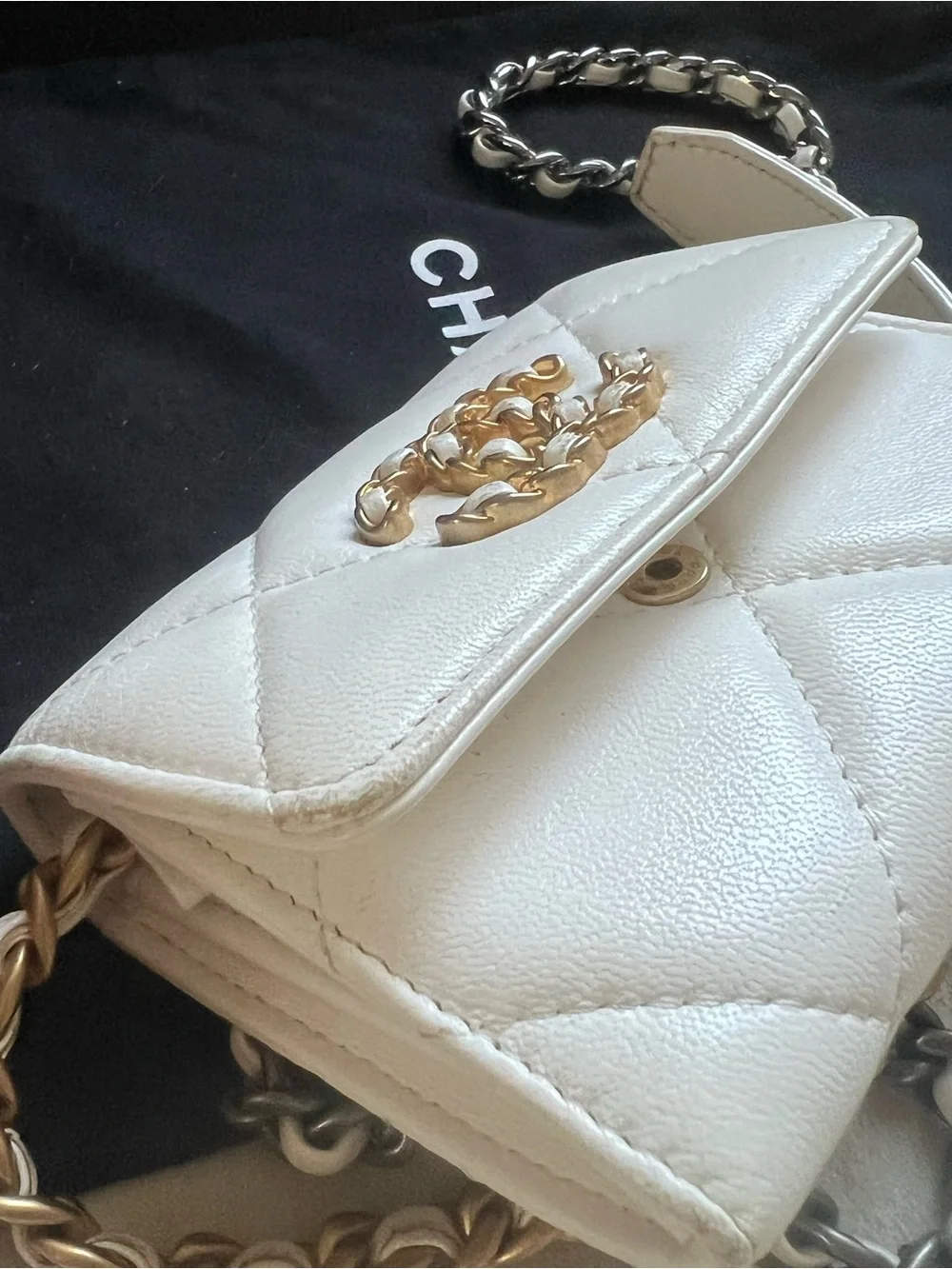 Chanel 19 Coin Purse/ Cardholder Crossbody